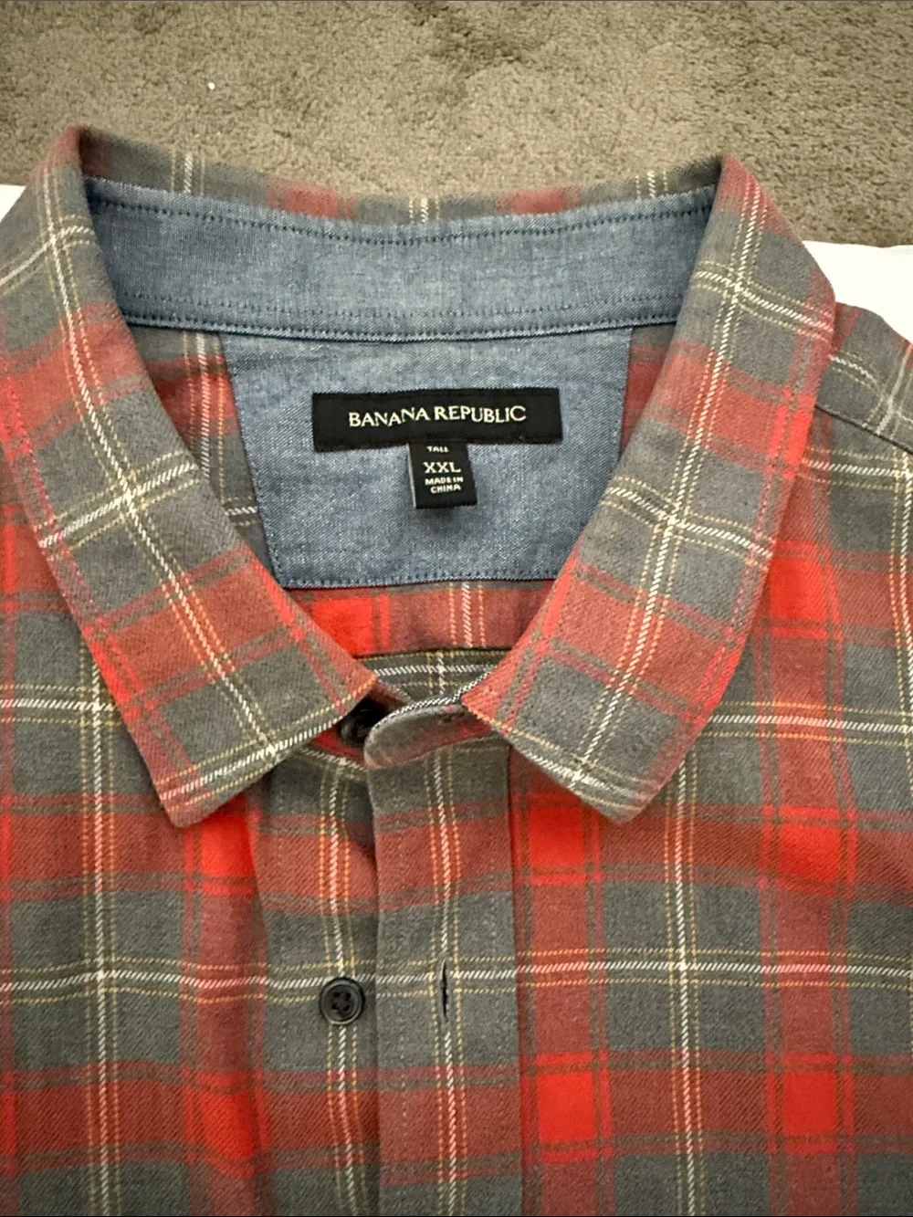 Banana Republic Red & Gray Plaid Button-Down Shirt